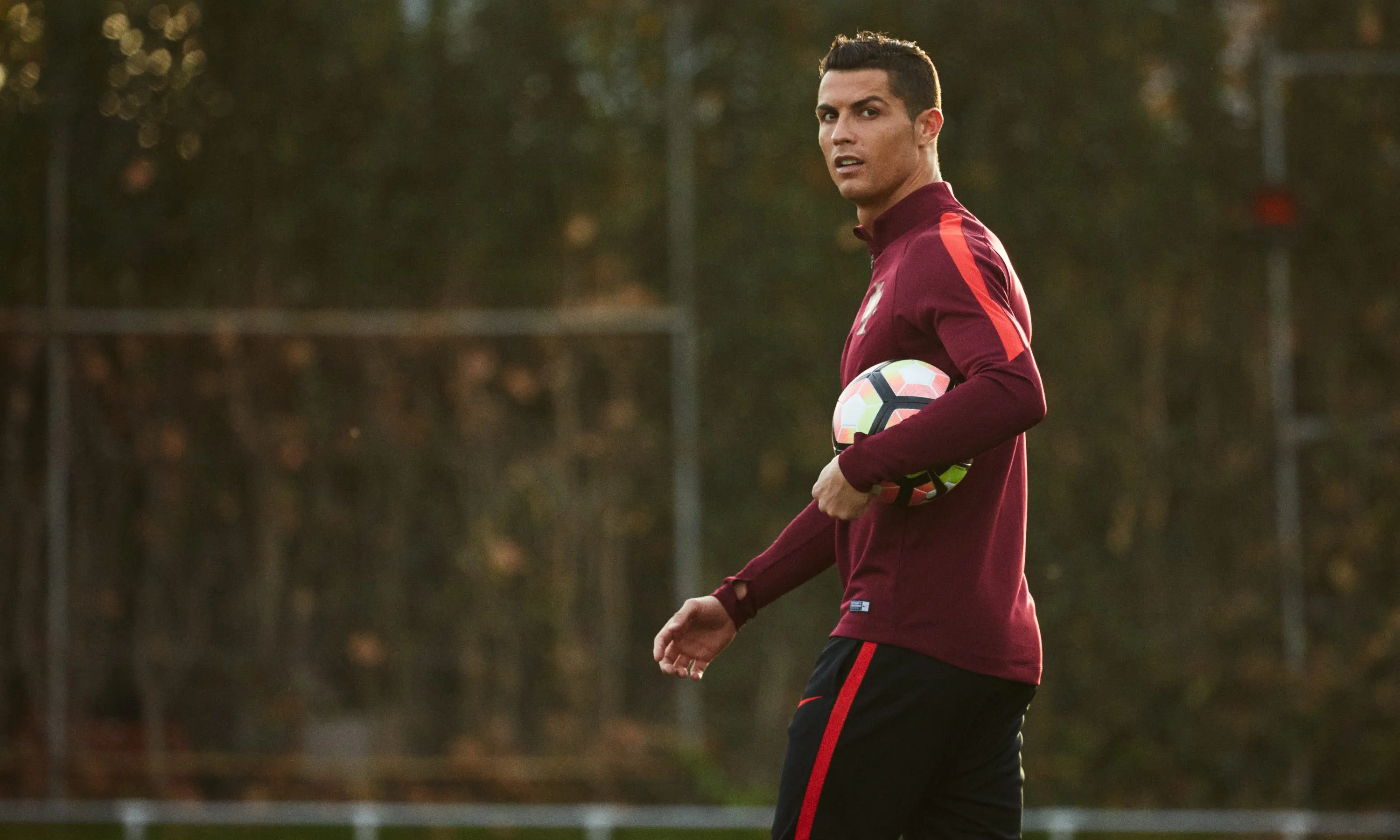 Nike Football “The Switch” feat. Cristiano Ronaldo - Ape to Gentleman