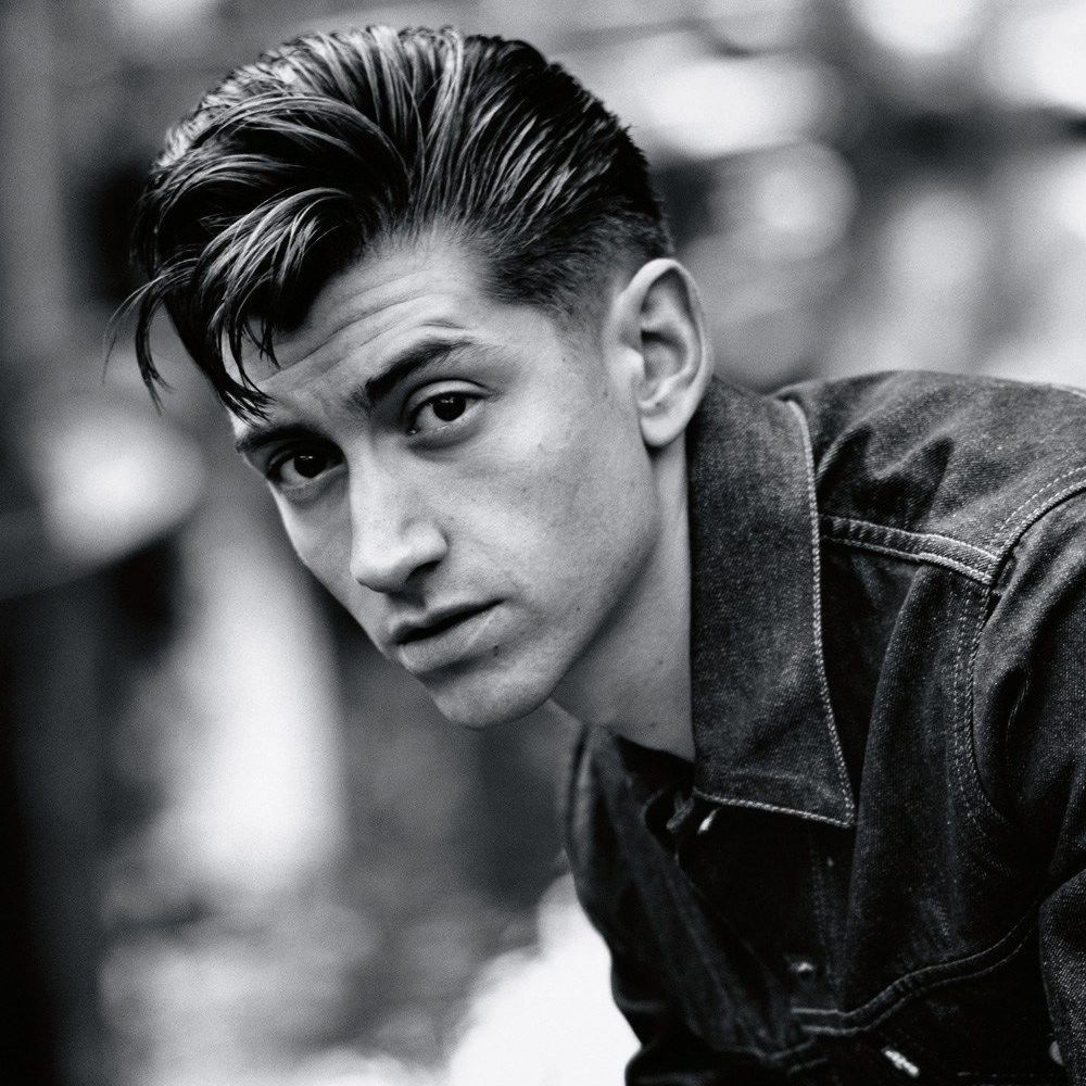 the quiff hairstyle: a modern gentleman's guide to an iconic cut
