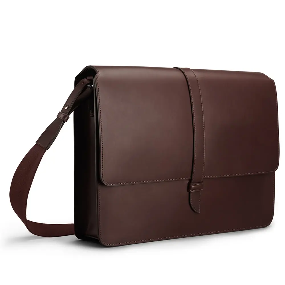 15 Best Messenger Bags For Men Available Right Now | IUCN Water