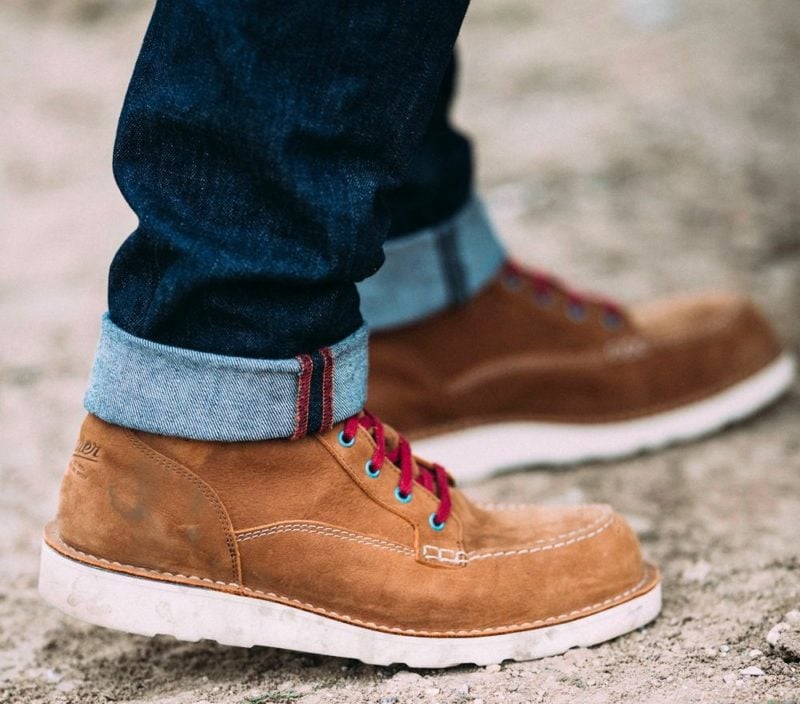 Top 5 Ways To Wear Boots With Jeans For Men