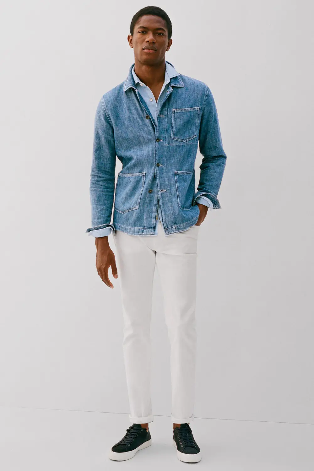 Blue Denim Shirt with White Pants Smart Casual Outfits For Men (25 ideas &  outfits) | Lookastic