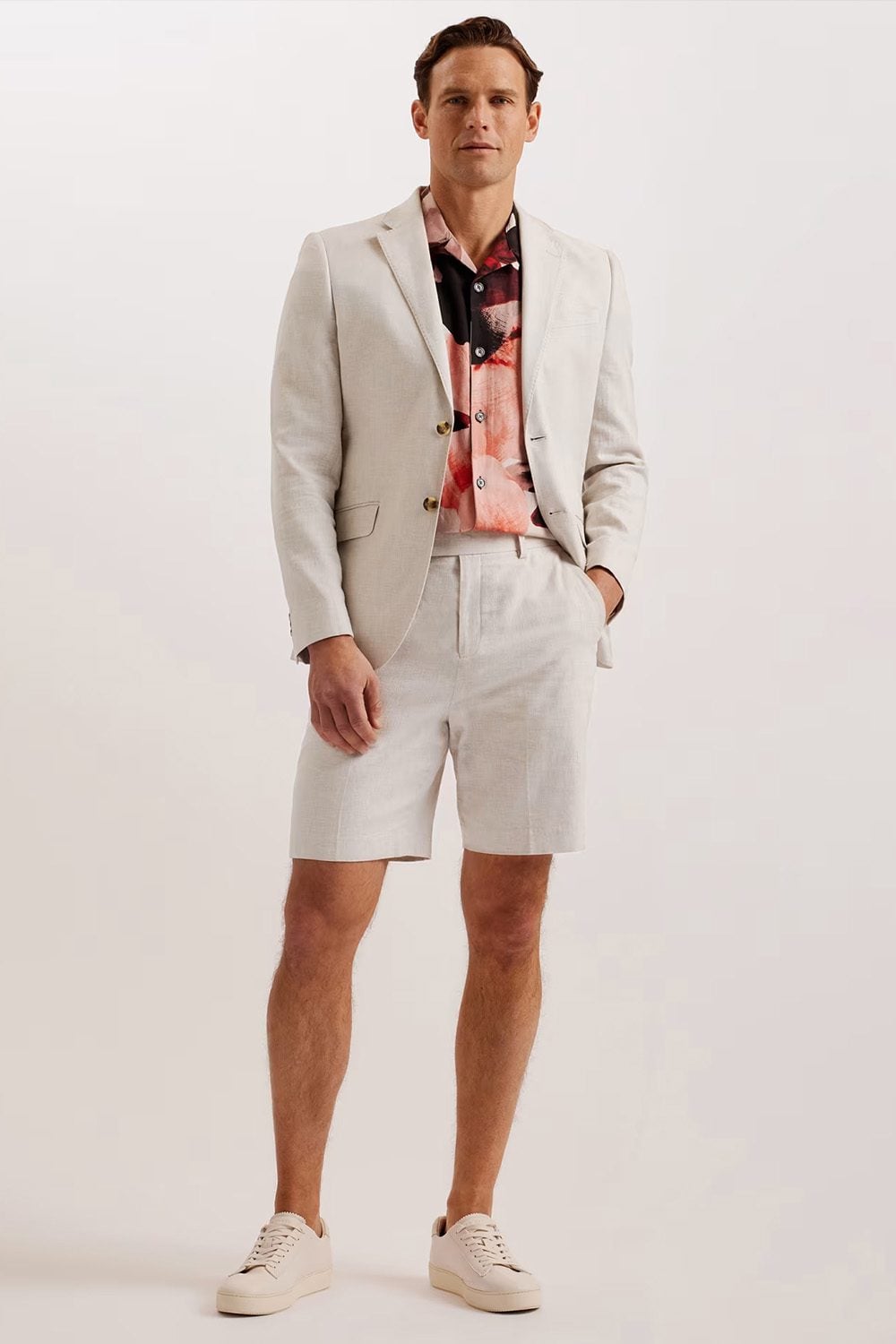 The Best Men's Suit Styles & Trends For 2026