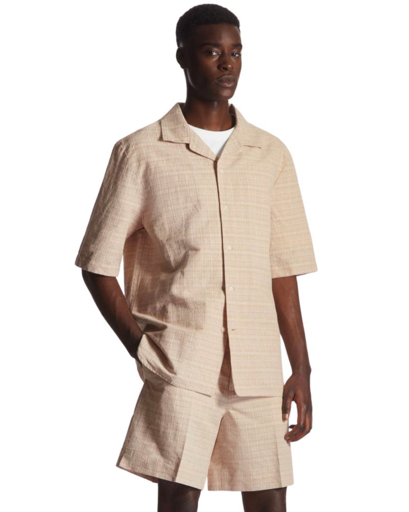 8 Best Casual Suit Styles For Men (& How To Wear Them)