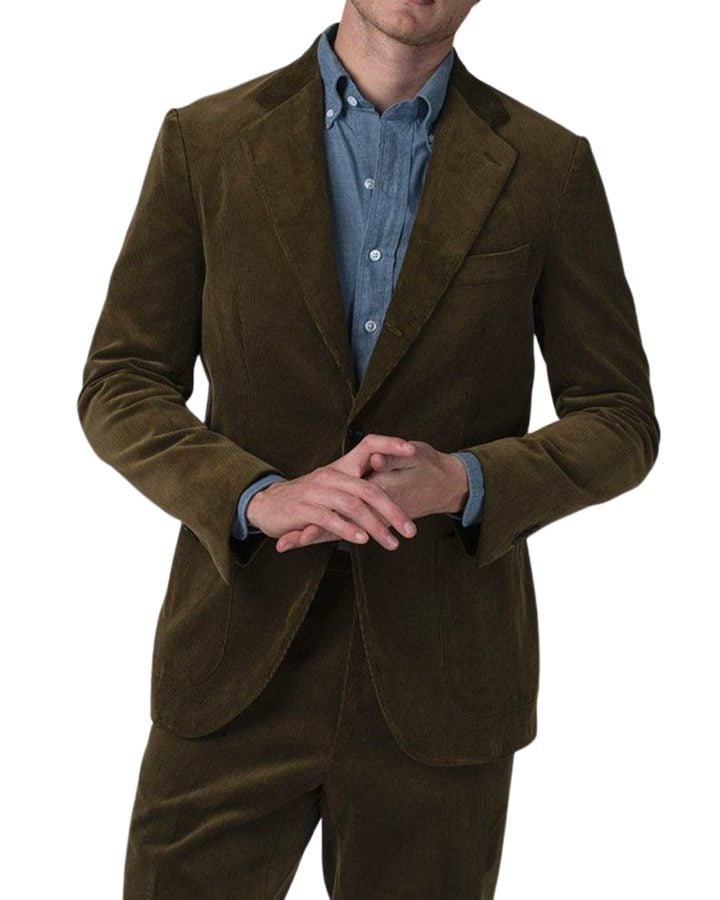 8 Best Casual Suit Styles For Men (& How To Wear Them)