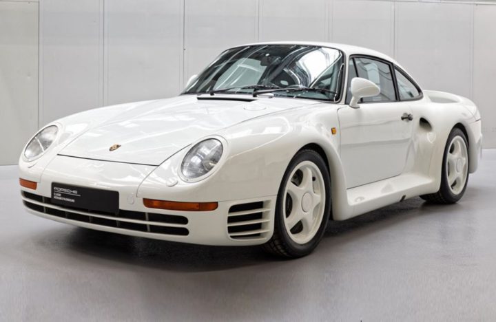 White Porsche 959 front