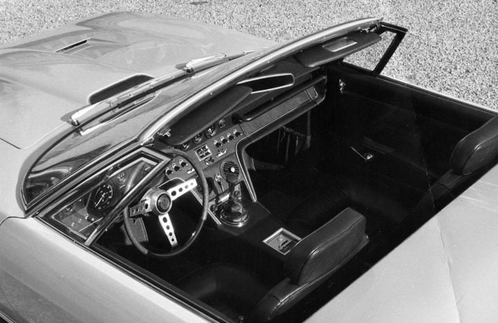 8 Best Classic Convertible Cars Of All Time