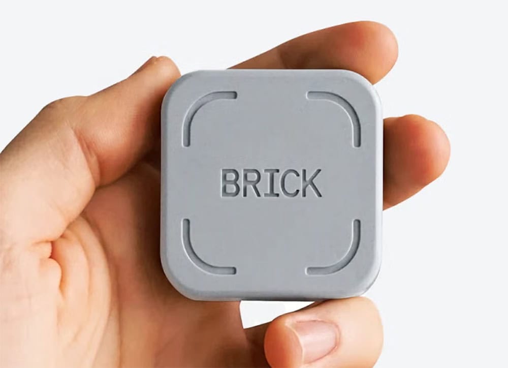 Brick app device